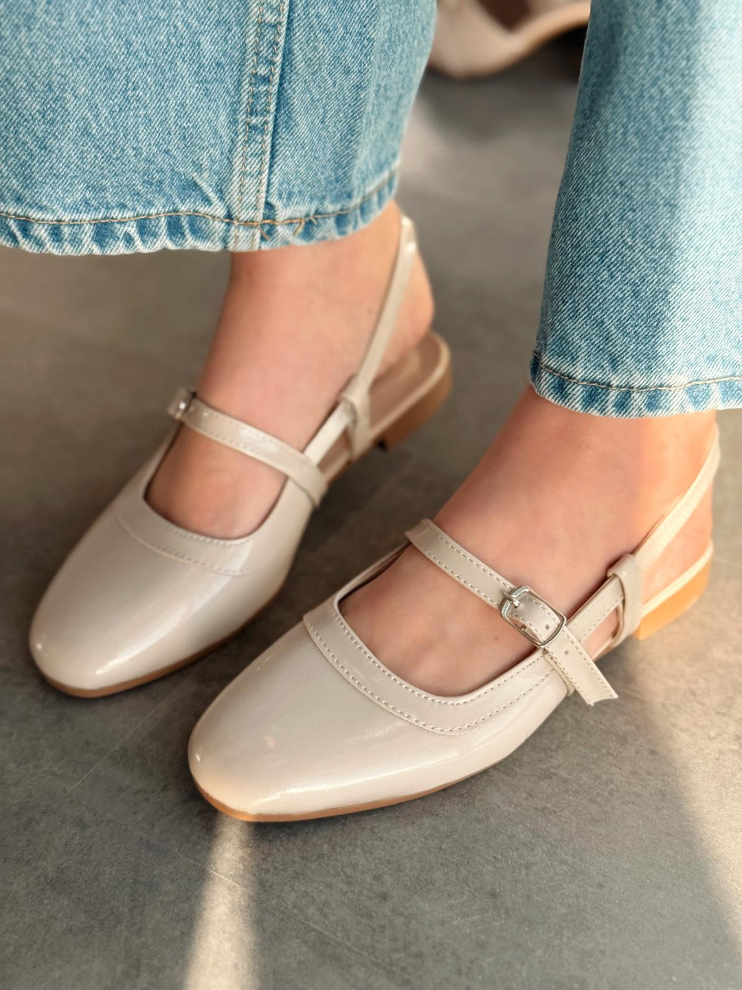 Minor Rugan Bej Bant Detaylı Mary Jane - ILOVESHOES