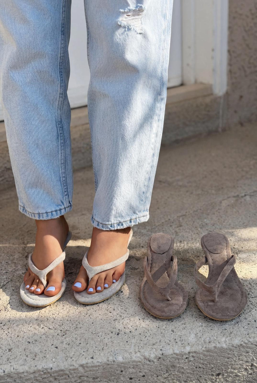 Arlene Topuklu Parmak Arası Terlik Vizon Süet - ILOVESHOES