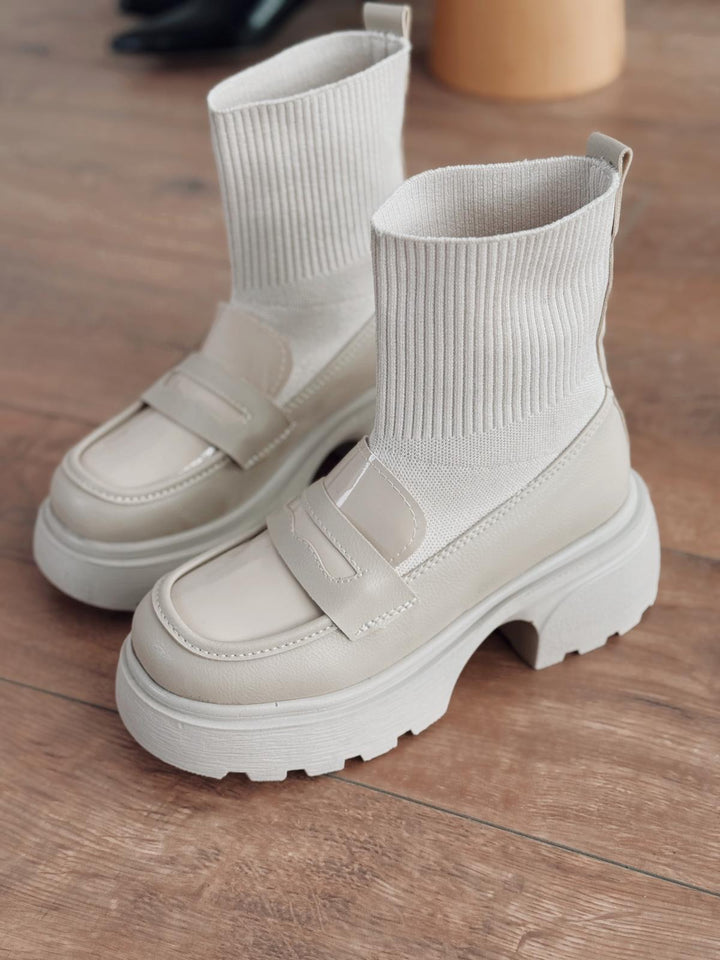 Celora Kadın Kalın Taban Bot Bej Triko - ILOVESHOES