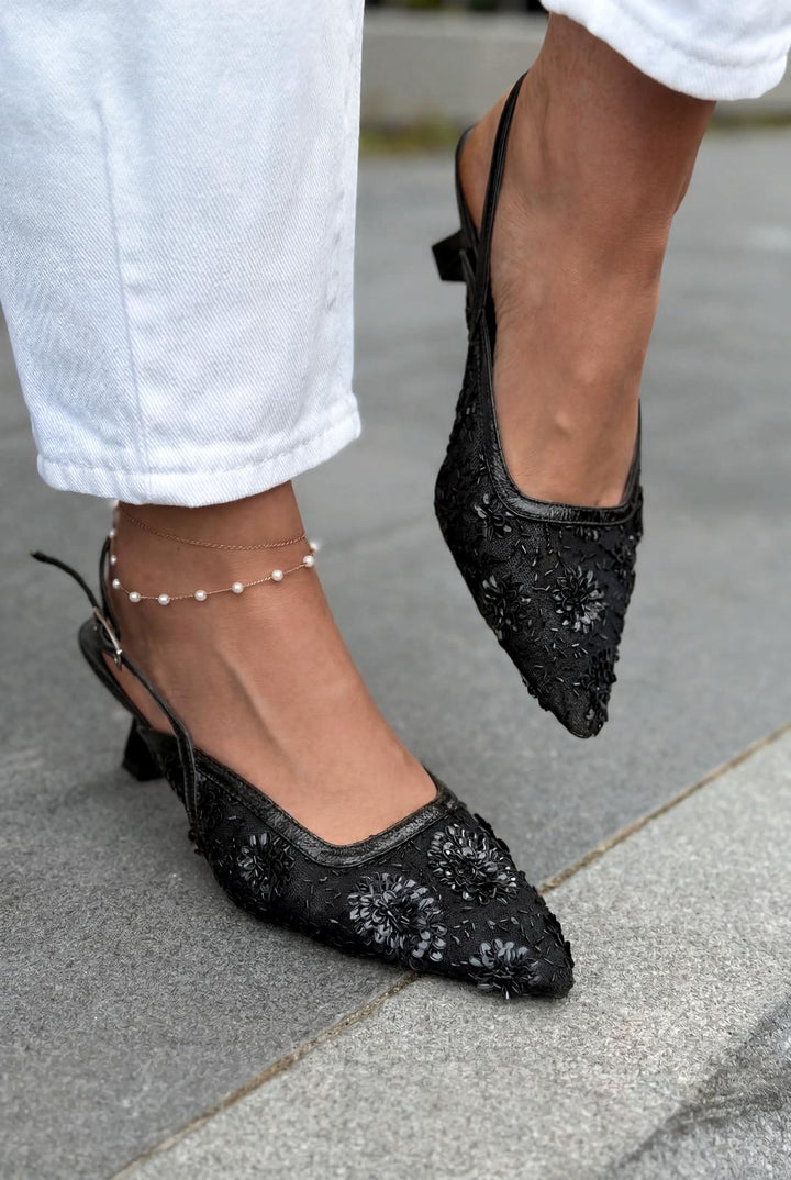 Serona Stiletto Siyah Nakışlı - ILOVESHOES