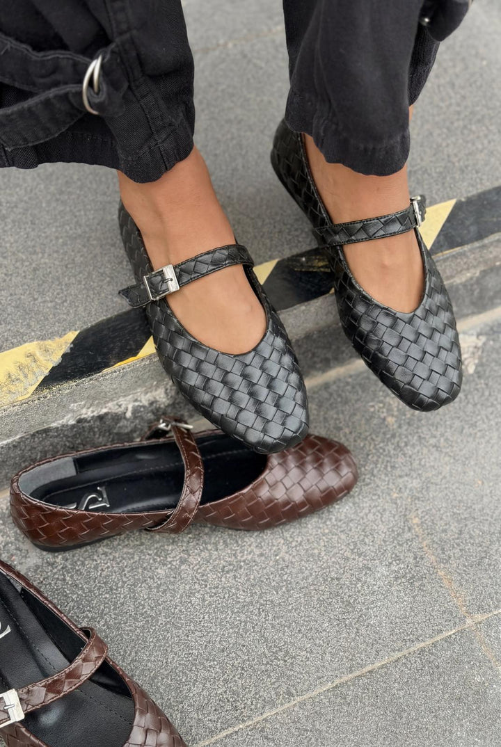 Vespera Kadın Babet Siyah Mat Deri - ILOVESHOES