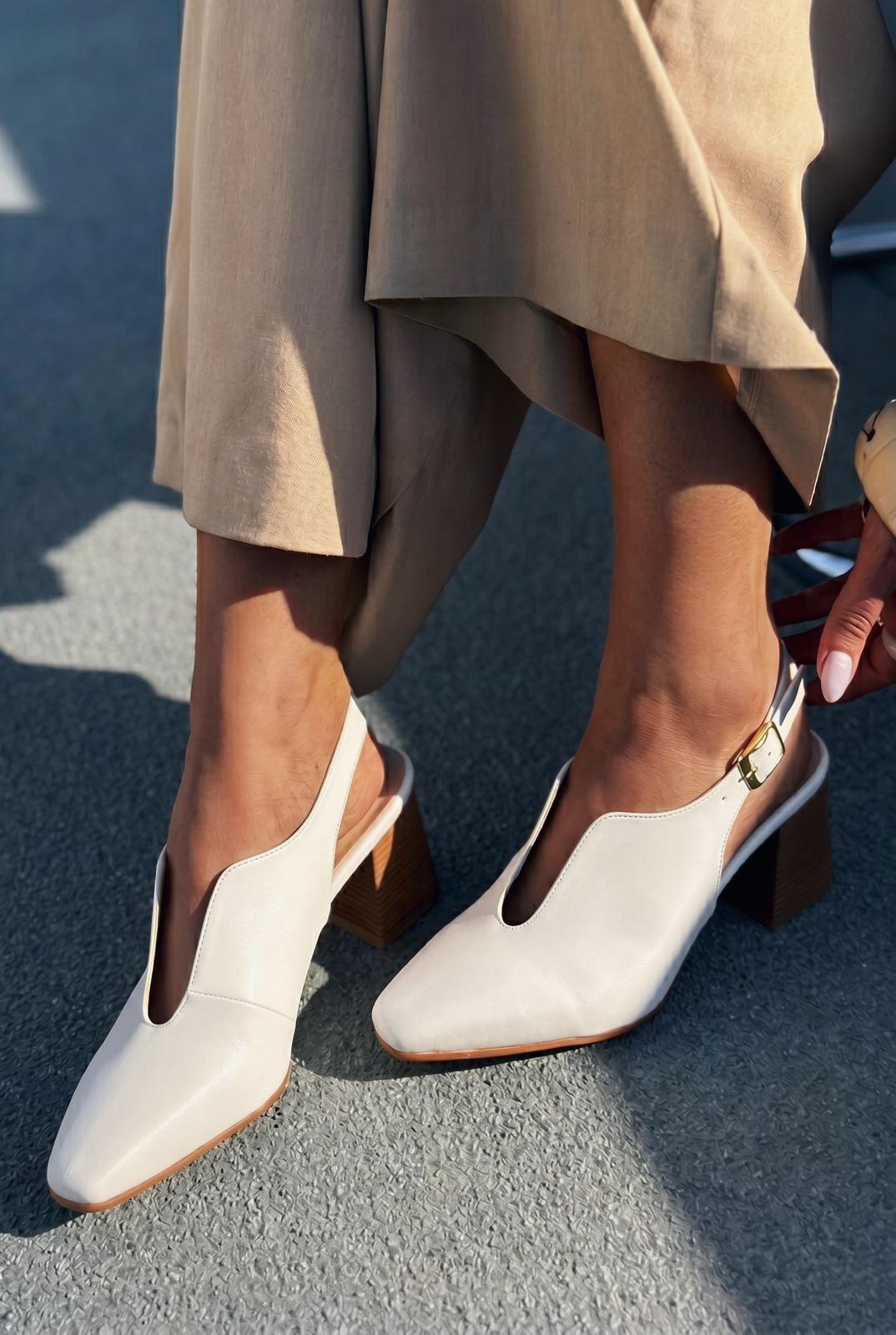 Pelora Beyaz Mat Deri Kadın Topuklu Ayakkabı - ILOVESHOES