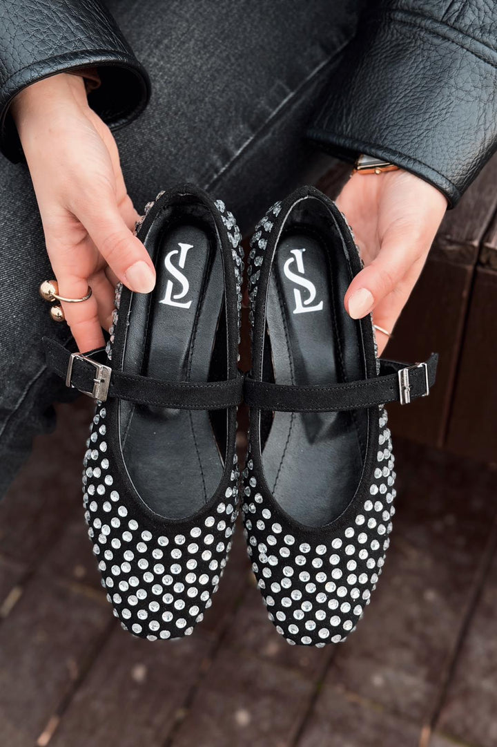 Orion Kadın Babet Siyah Süet Gri Taş Detaylı - ILOVESHOES