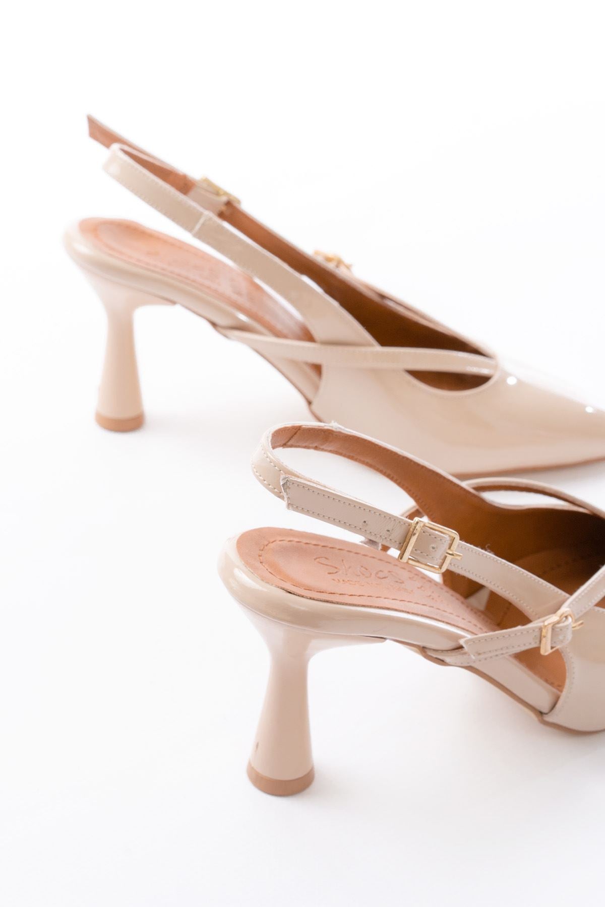 Salinor Mat Deri Bej Toka Detaylı stiletto - ILOVESHOES