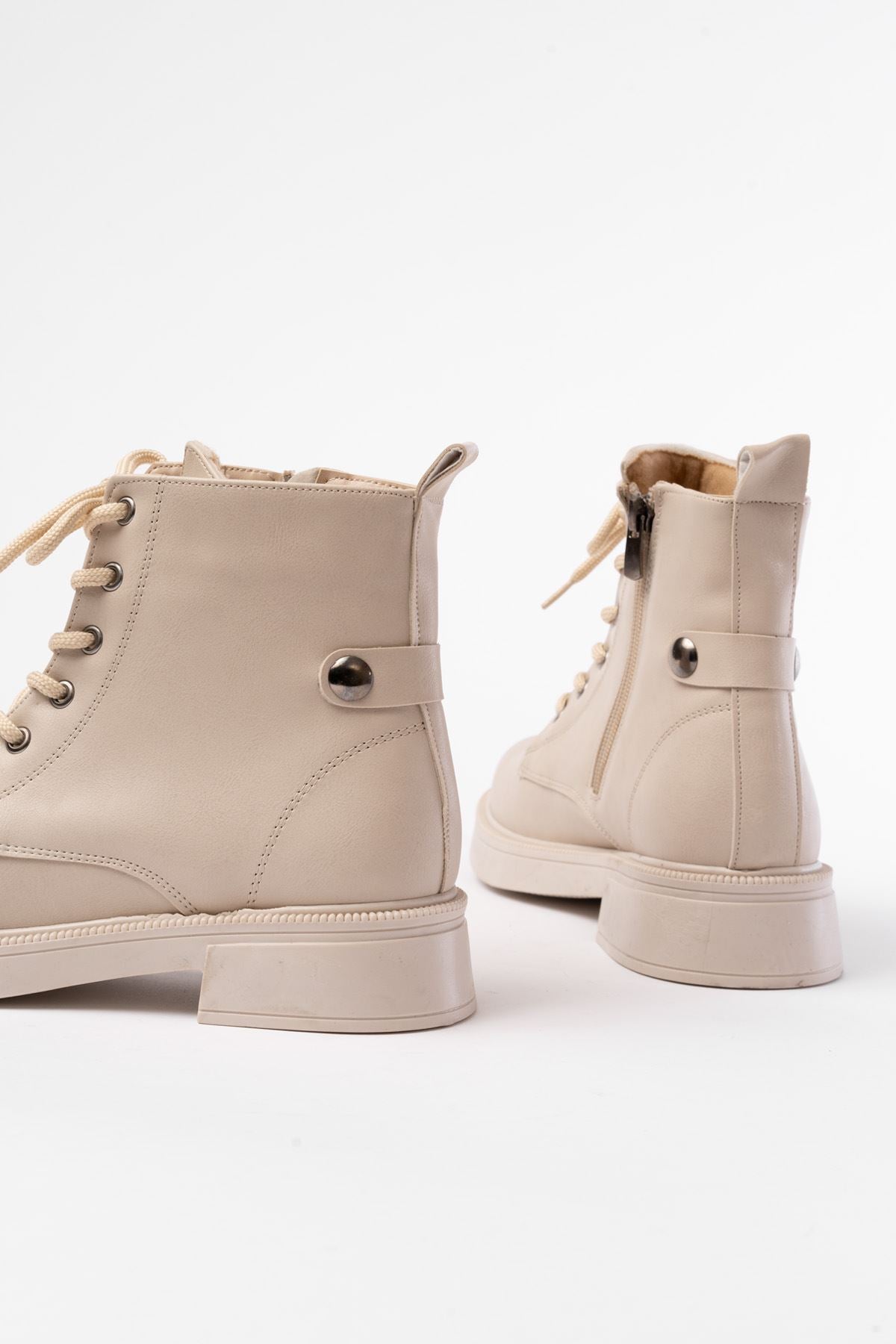 Luvica Bej Bağcıklı Fermuarlı Günlük Kadın Bot - ILOVESHOES
