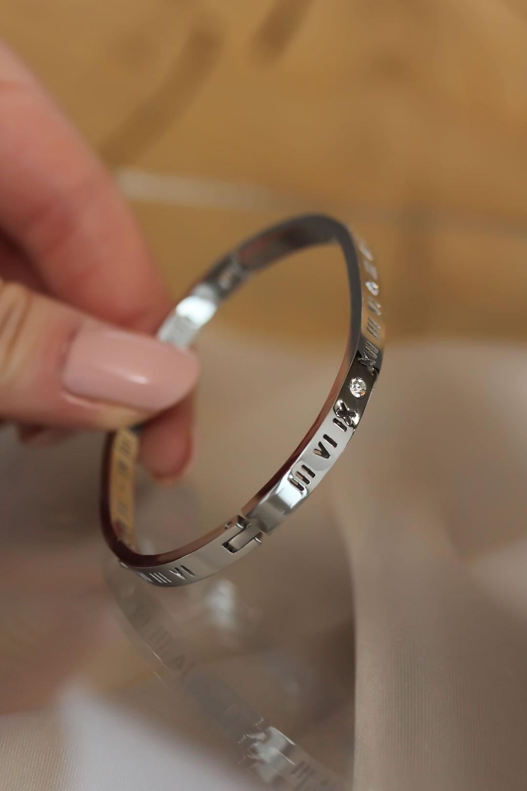 ILS-1206-316L Çelik Roma Rakamlı Silver Renk Bilezik Kelepçe