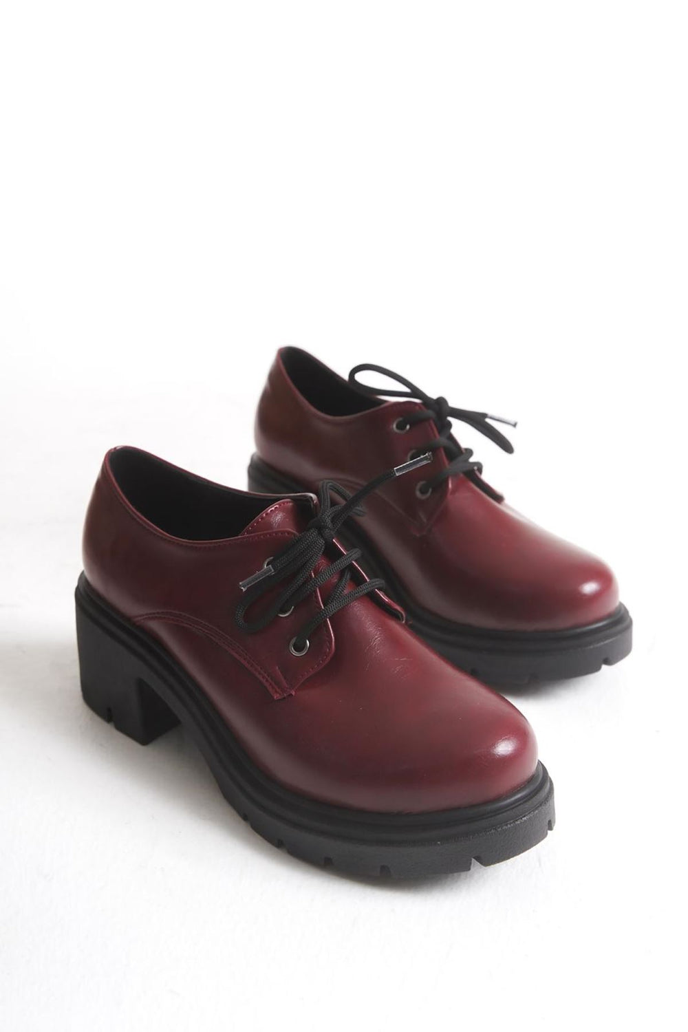 Dova Kadın Oxford Ayakkabı Bordo Rugan - ILOVESHOES