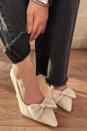 Odrin Mat Deri Bej Fiyonk Detaylı Stiletto - ILOVESHOES