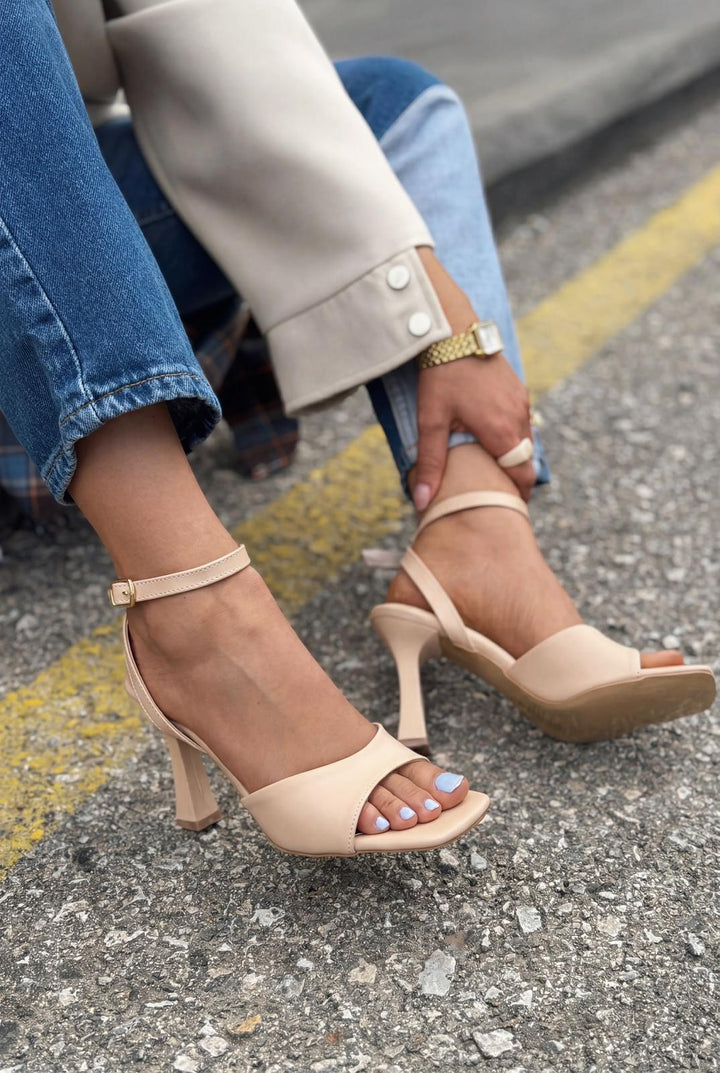 Velniel Topuklu Sandalet Nude Mat Deri - ILOVESHOES