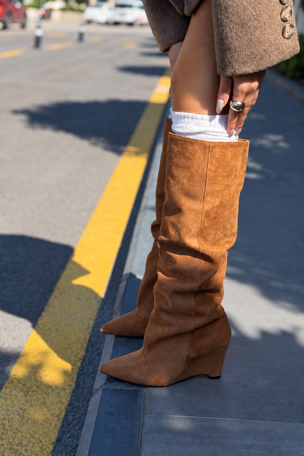 Arenia Taba Süet Kadın Dolgu Topuklu Çizme - ILOVESHOES
