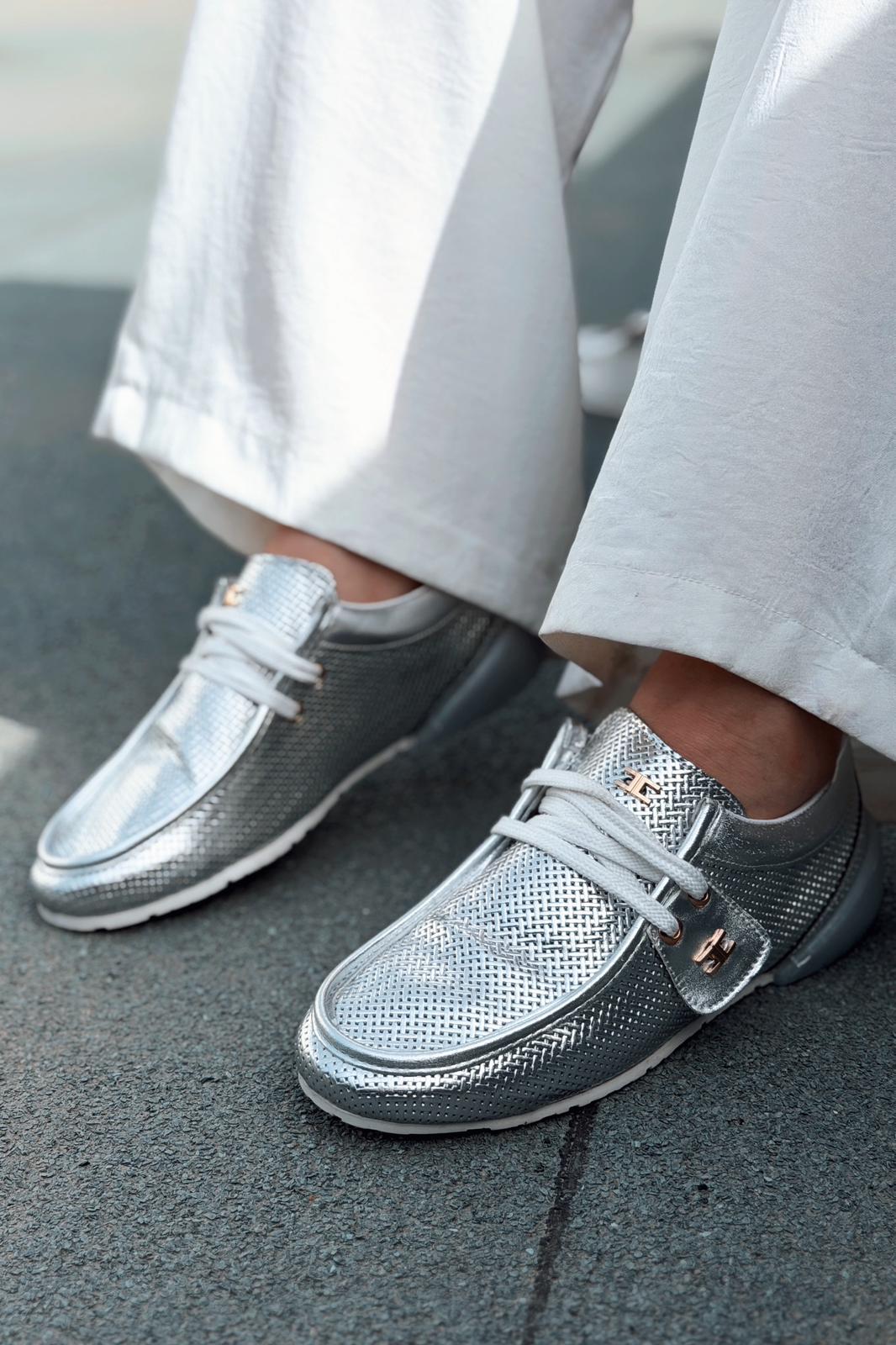 Vionelle Gümüş Parlak Deri Kadın Spor Ayakkabı - ILOVESHOES