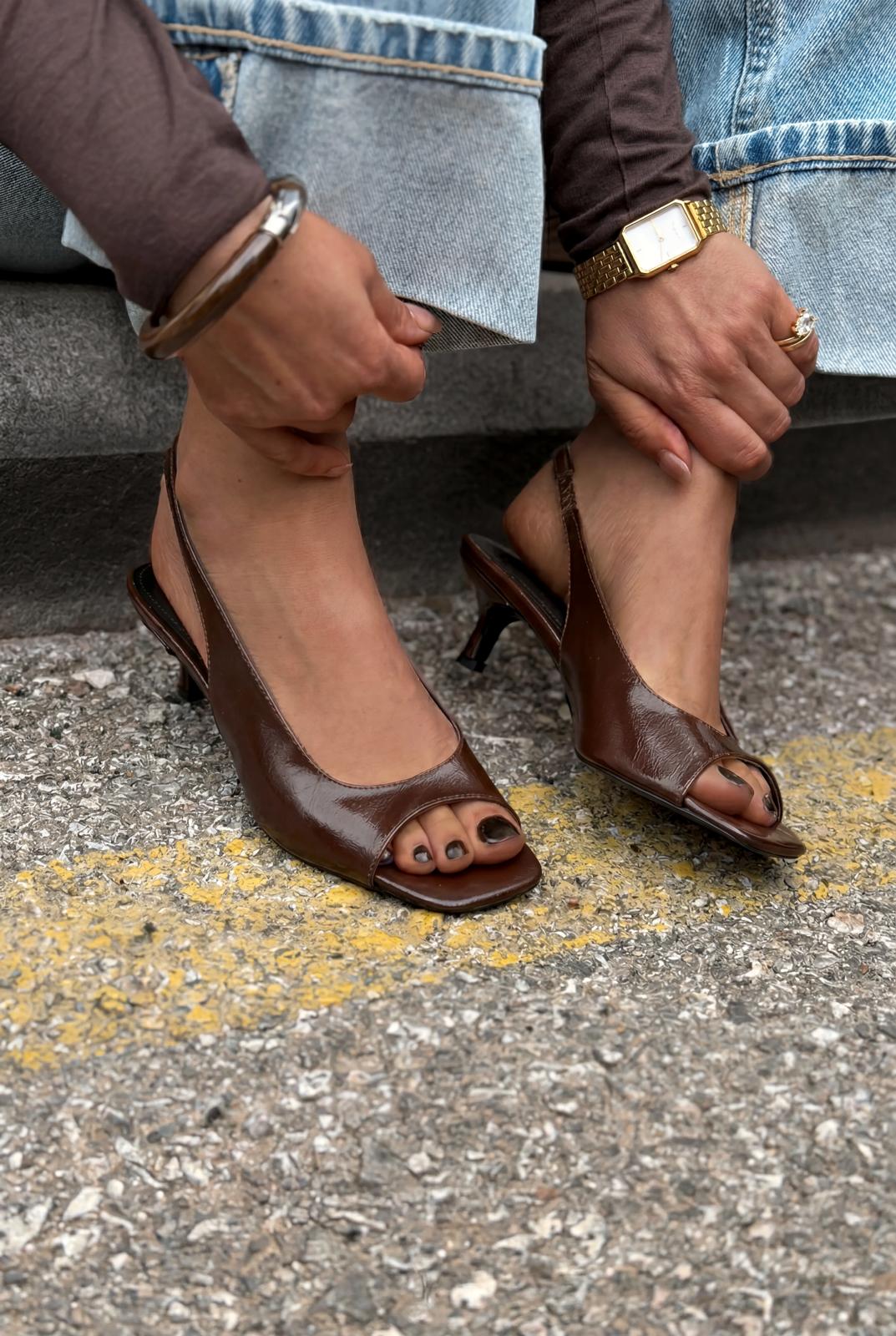 Velavo Acıkahve Kırışık Rugan Kadın Topuklu Sandalet - ILOVESHOES