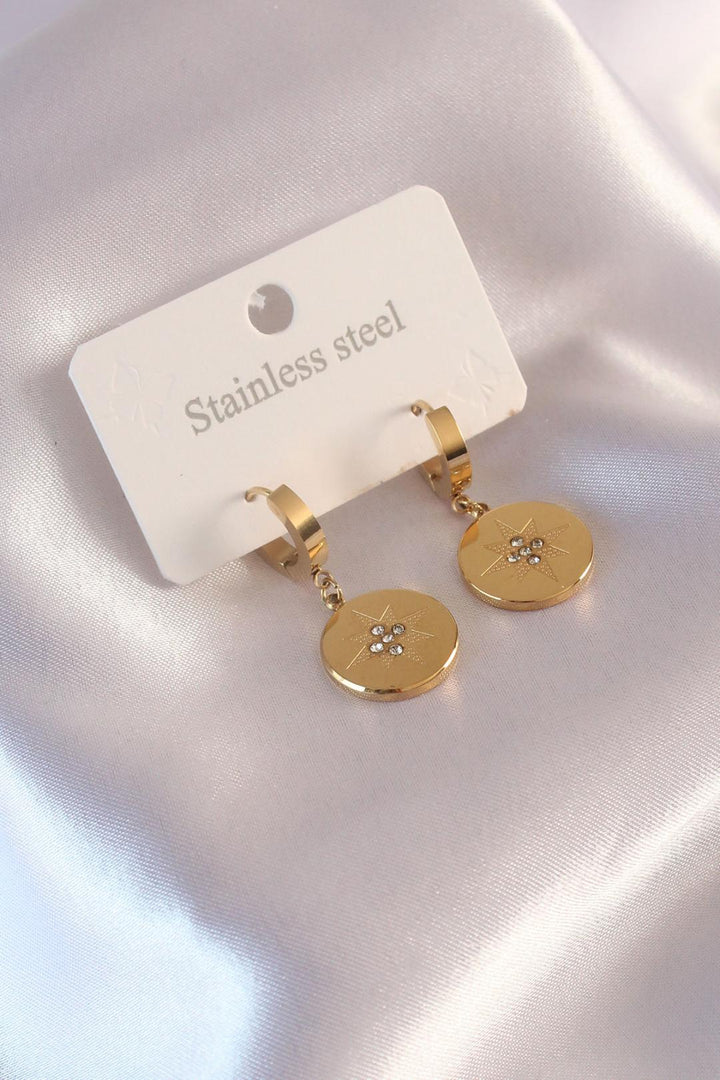 ILS-1153-Çelik Gold Renk Kutup Yıldızı İşleme Zirkon Taşlı Kadın Küpe