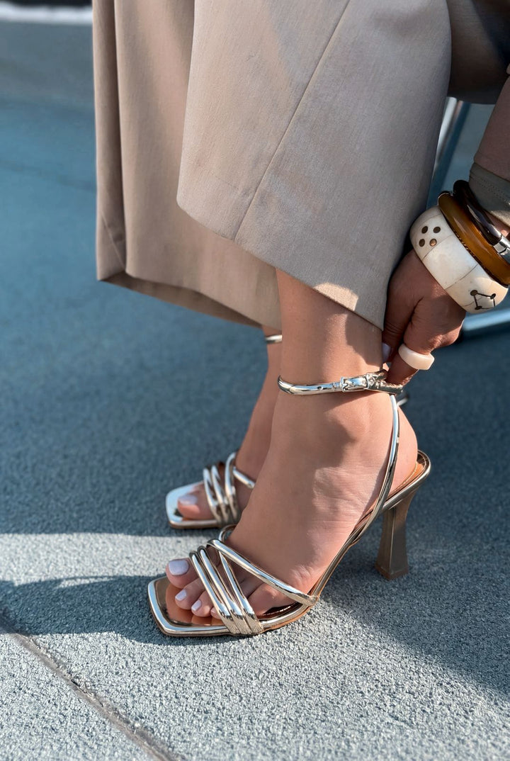 Velisse Gold Rugan Kadın Topuklu Sandalet - ILOVESHOES