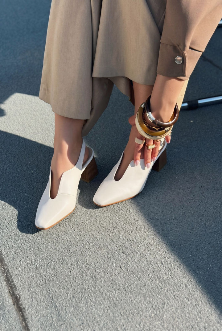 Pelora Beyaz Mat Deri Kadın Topuklu Ayakkabı - ILOVESHOES