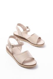 Merolin Hakiki Deri Bej Golgu Topuklu Sandalet - ILOVESHOES