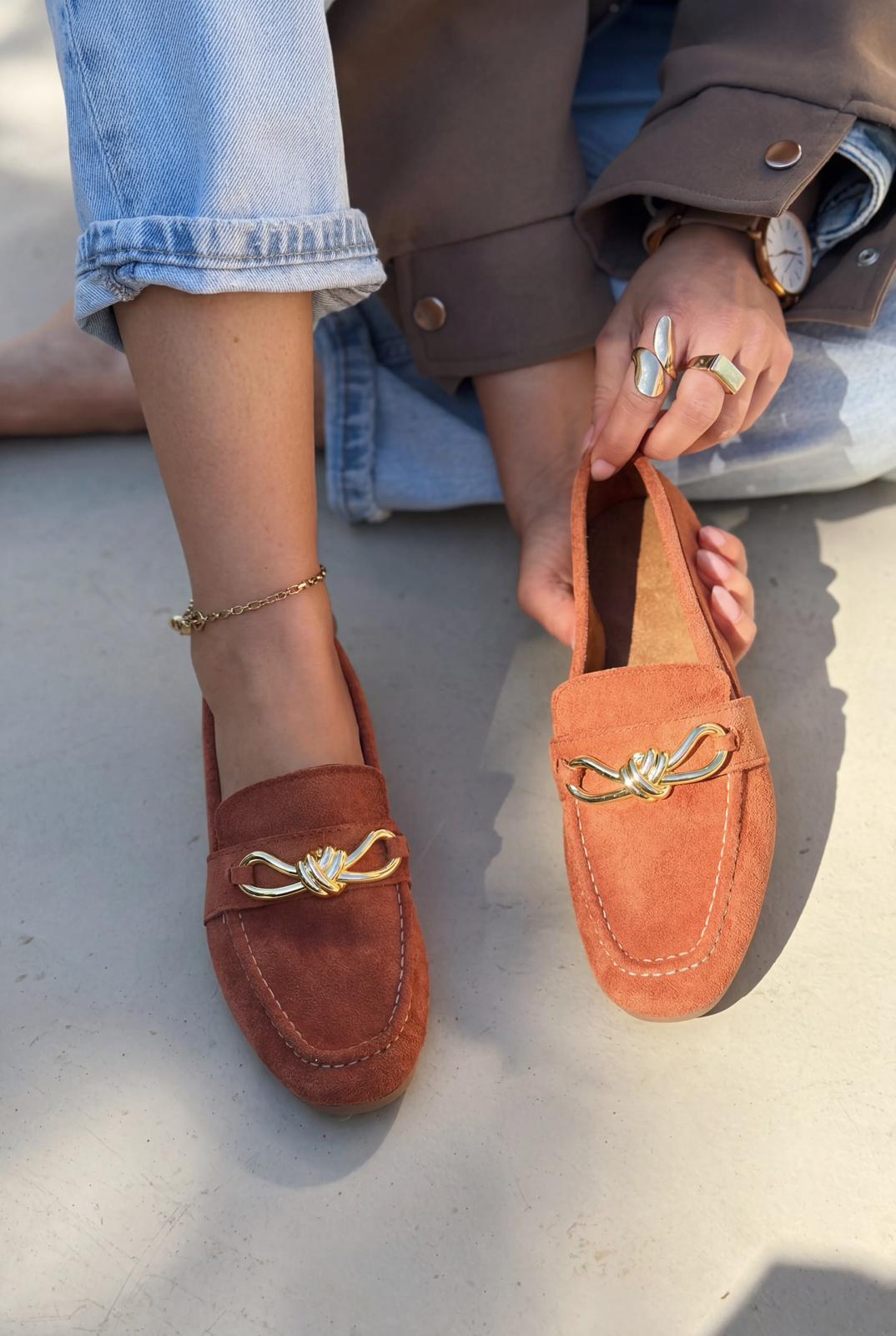 Avelis Kadın Loafer Kiremit Süet Fiyonk Detaylı - ILOVESHOES