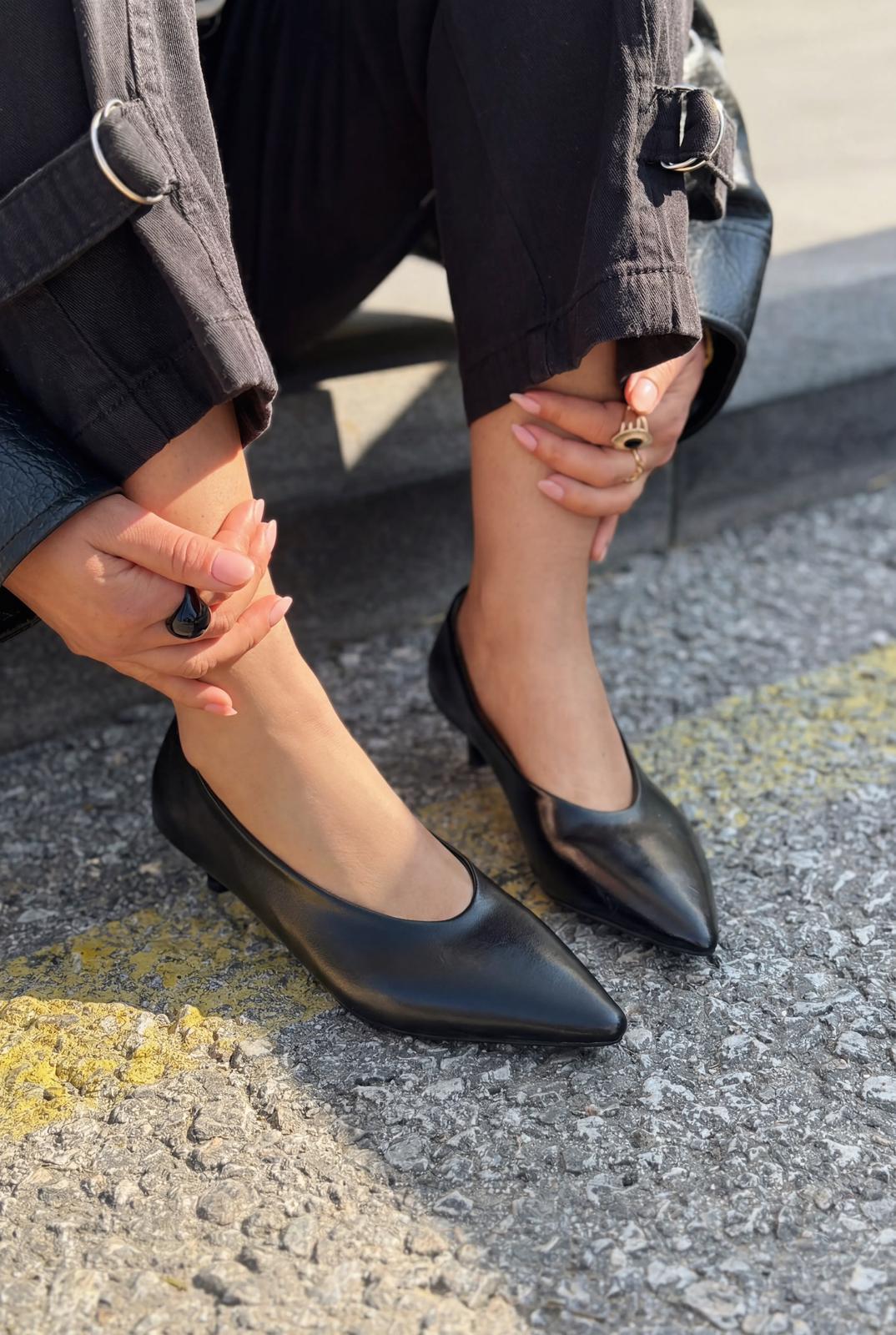 Seranis Stiletto Siyah Mat Deri - ILOVESHOES