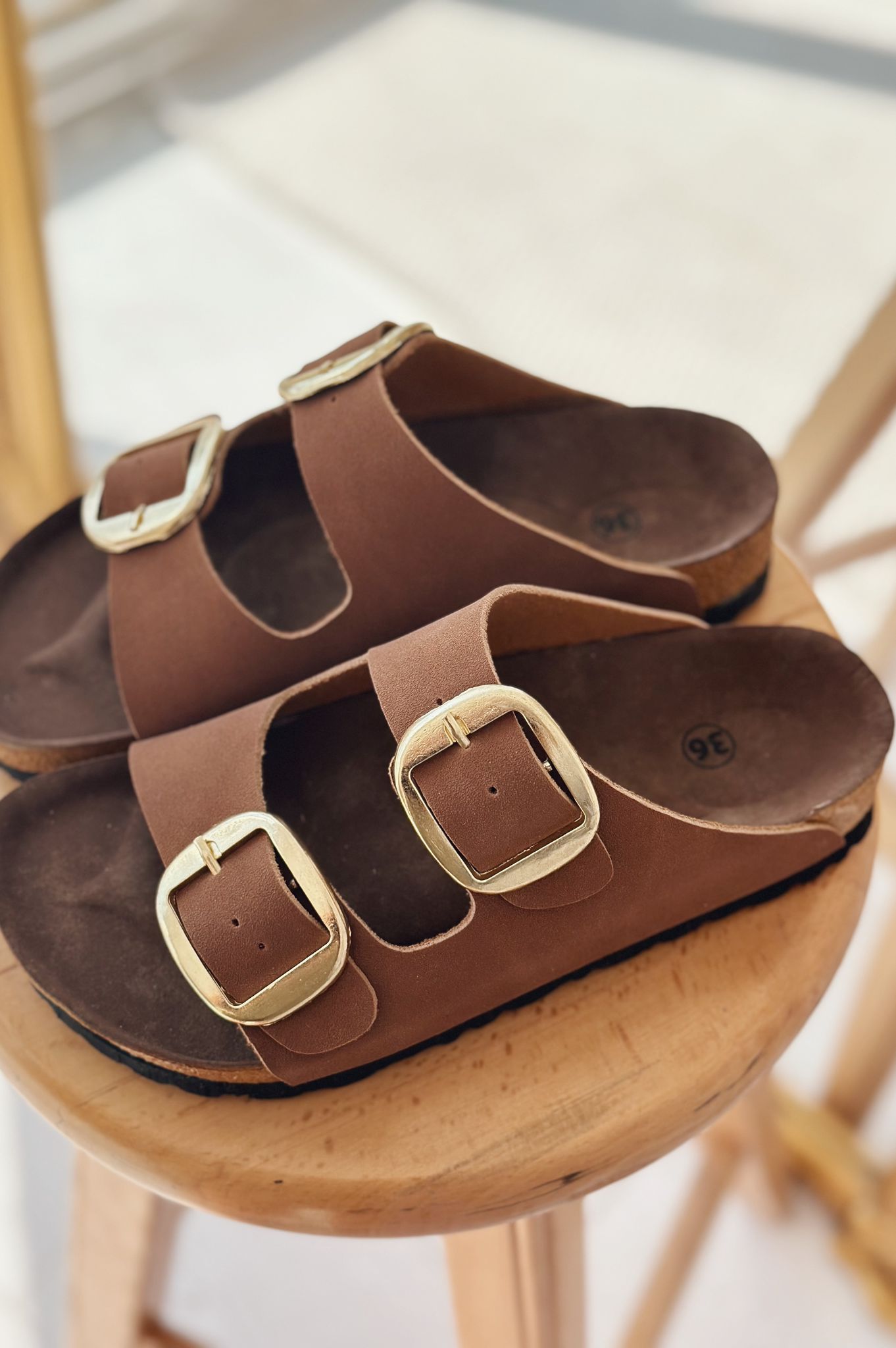 Rinox Nubuk Toka Detaylı Terlik Taba - ILOVESHOES
