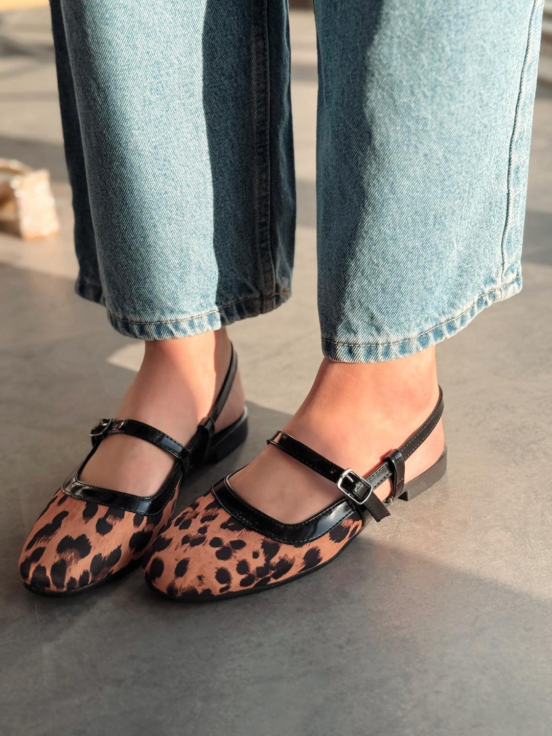 Minor Saten Leo Desenli Bant Detaylı Mary Jane - ILOVESHOES