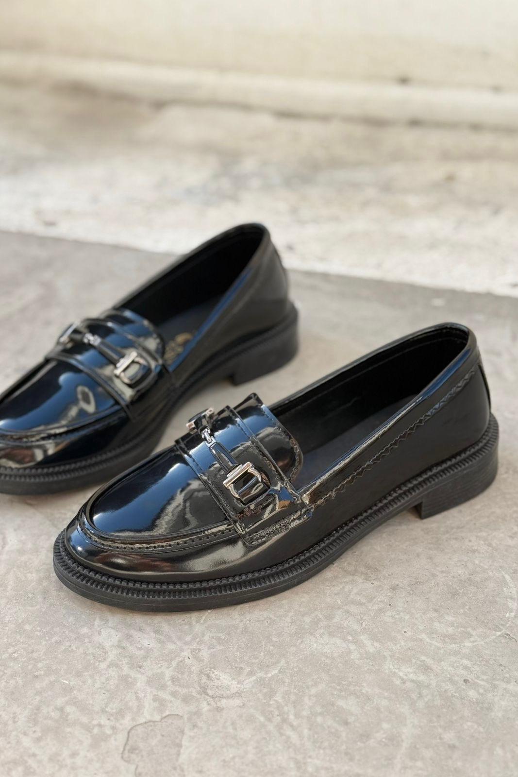 Torja Rugan Siyah Kadın Loafer - ILOVESHOES