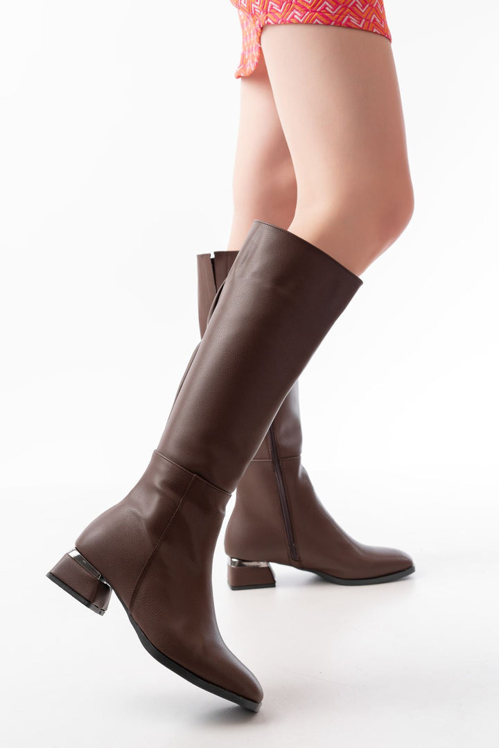 Movira Kahverengi Topuklu Fermuarlı Günlük Kadın Çizme - ILOVESHOES