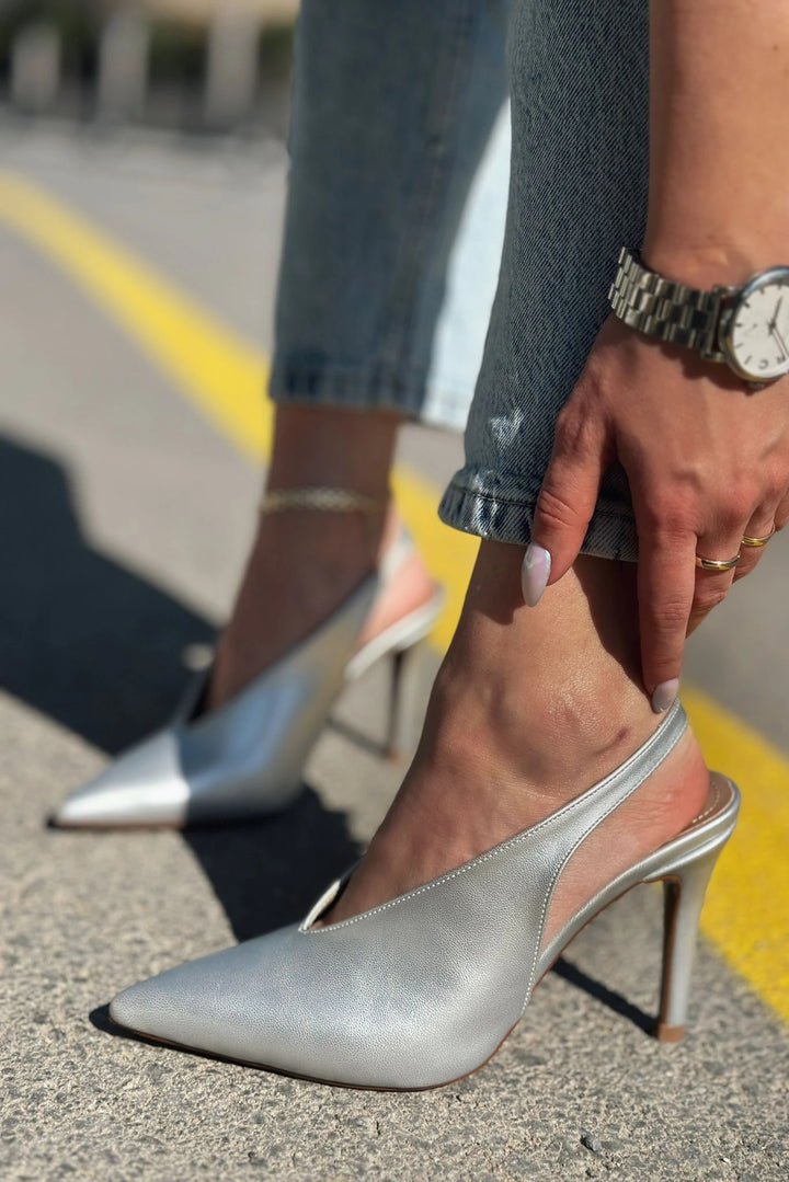Cason Parlak Deri Yüksek Topuklu Stiletto Gümüş