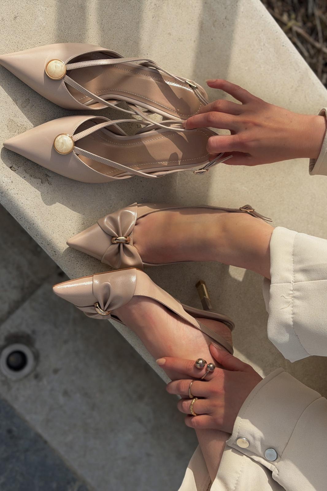 Lorvani Stiletto Nude Mat Deri Fiyonk Detaylı - ILOVESHOES