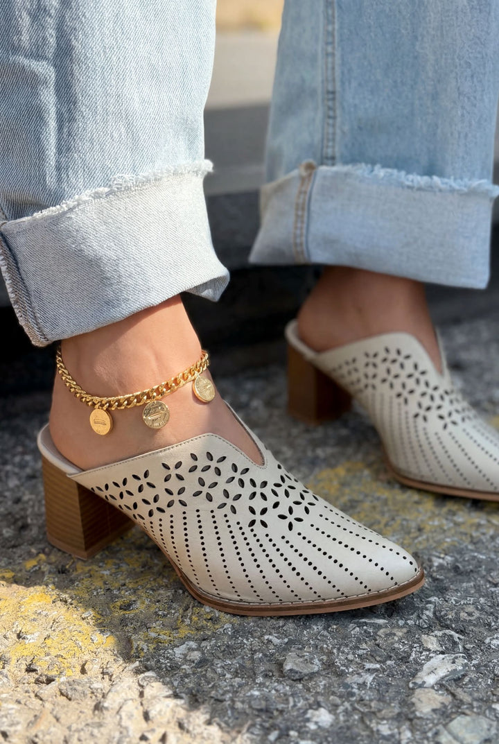 Noravina Hakiki Deri Topuklu Terlik Bej - ILOVESHOES