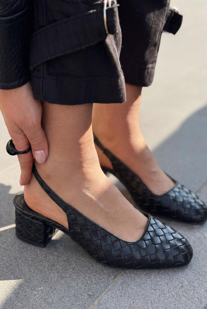 Solen Mary jane Topuklu Ayakkabı Siyah Mat Deri Örgü Detaylı - ILOVESHOES