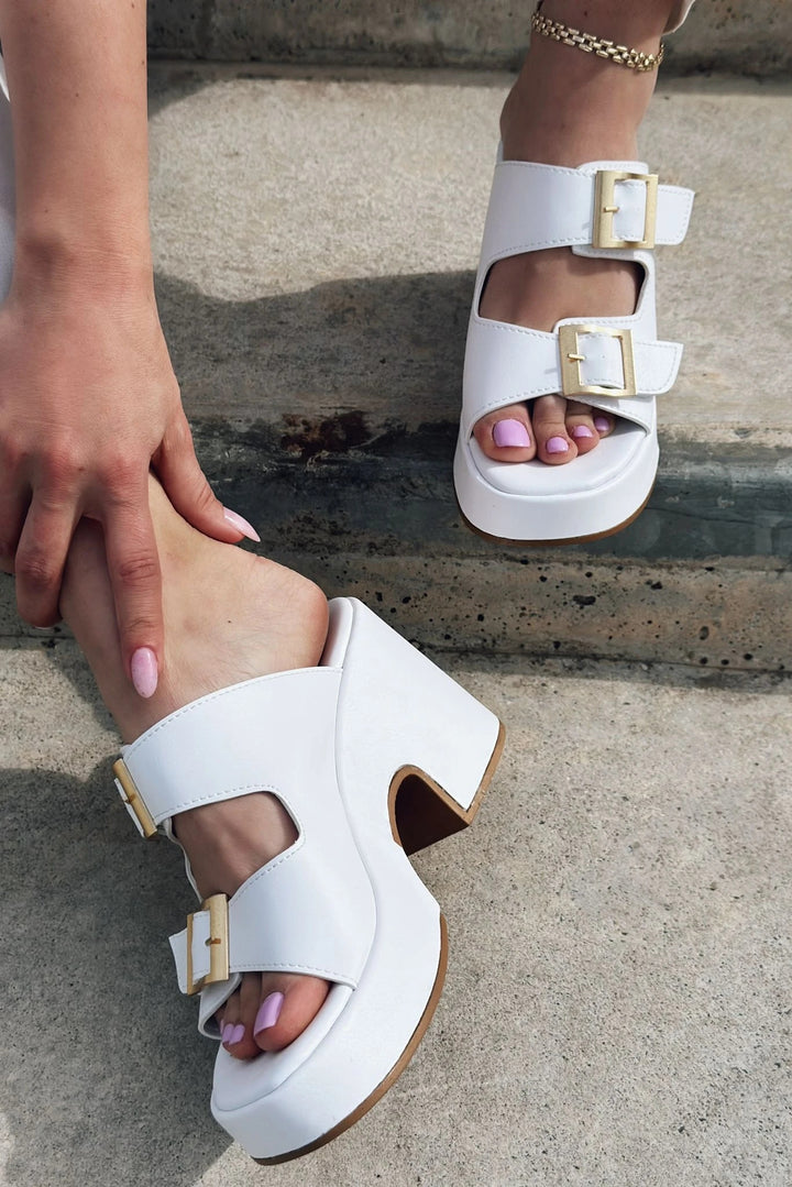 Livons Mat Deri Platform Topuklu Kadın Terlik Beyaz