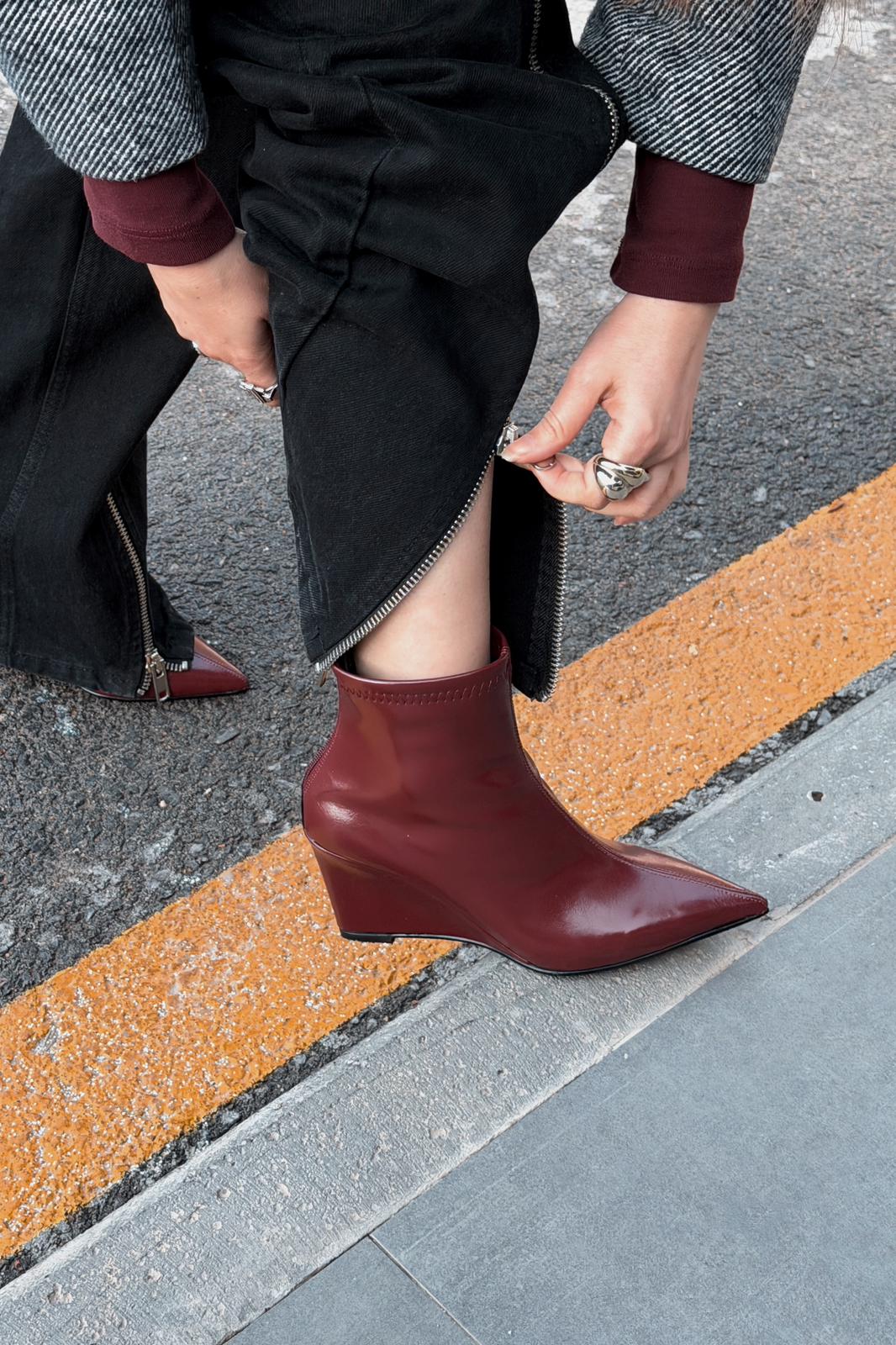 Valoti Kadın Dolgu Topuklu Bot Bordo Mat Deri - ILOVESHOES