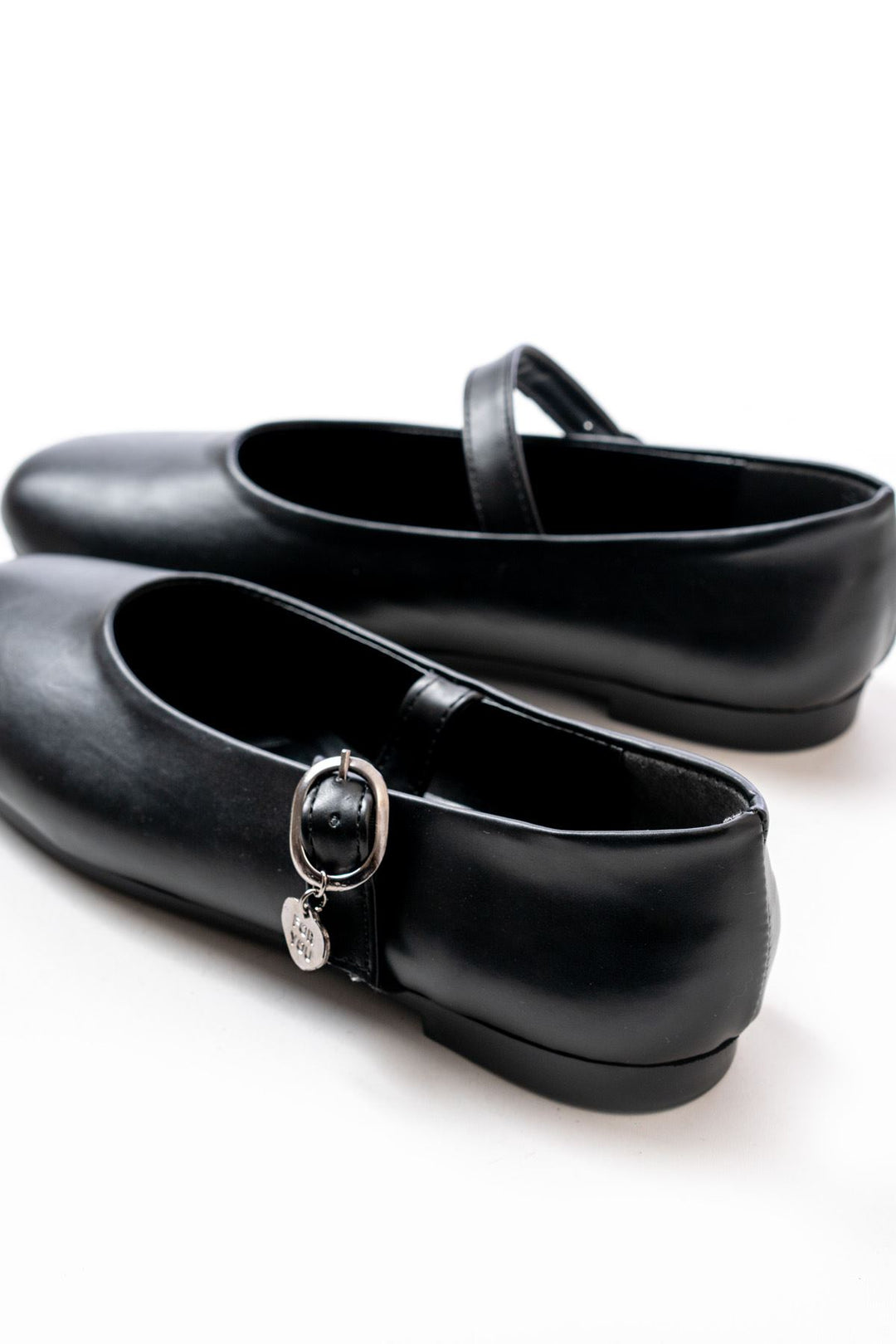 Altren Mat Deri Siyah Kadın Babet