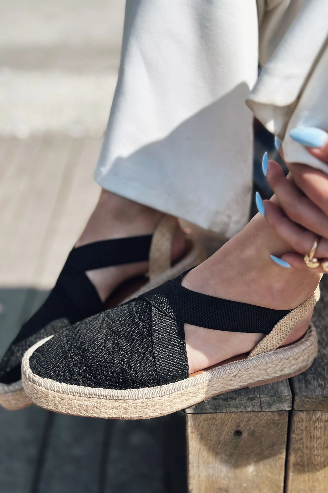 Bovena Tekstil Lastik Detaylı Espadril Siyah
