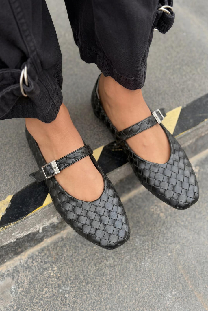 Vespera Kadın Babet Siyah Mat Deri - ILOVESHOES