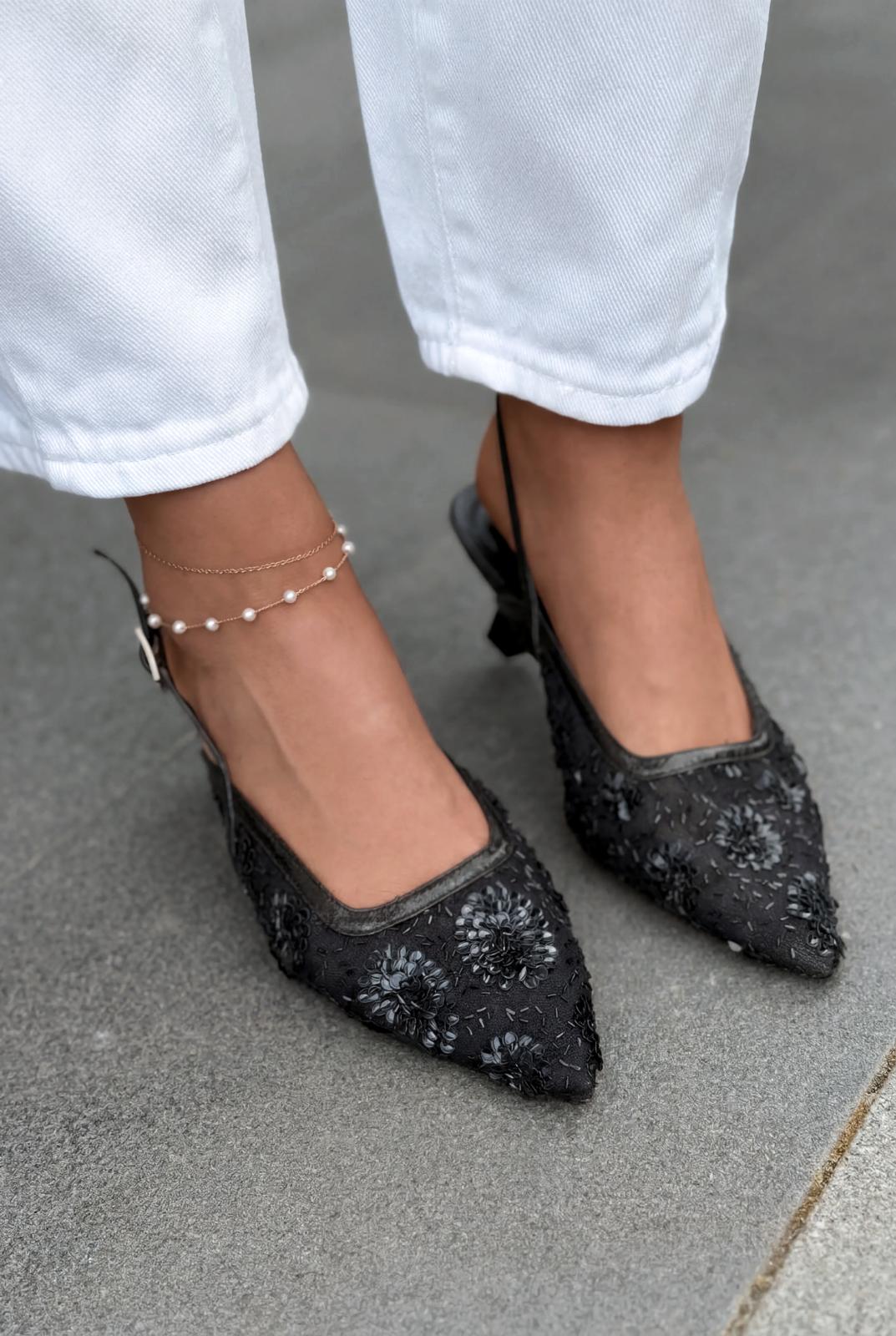 Serona Stiletto Siyah Nakışlı - ILOVESHOES
