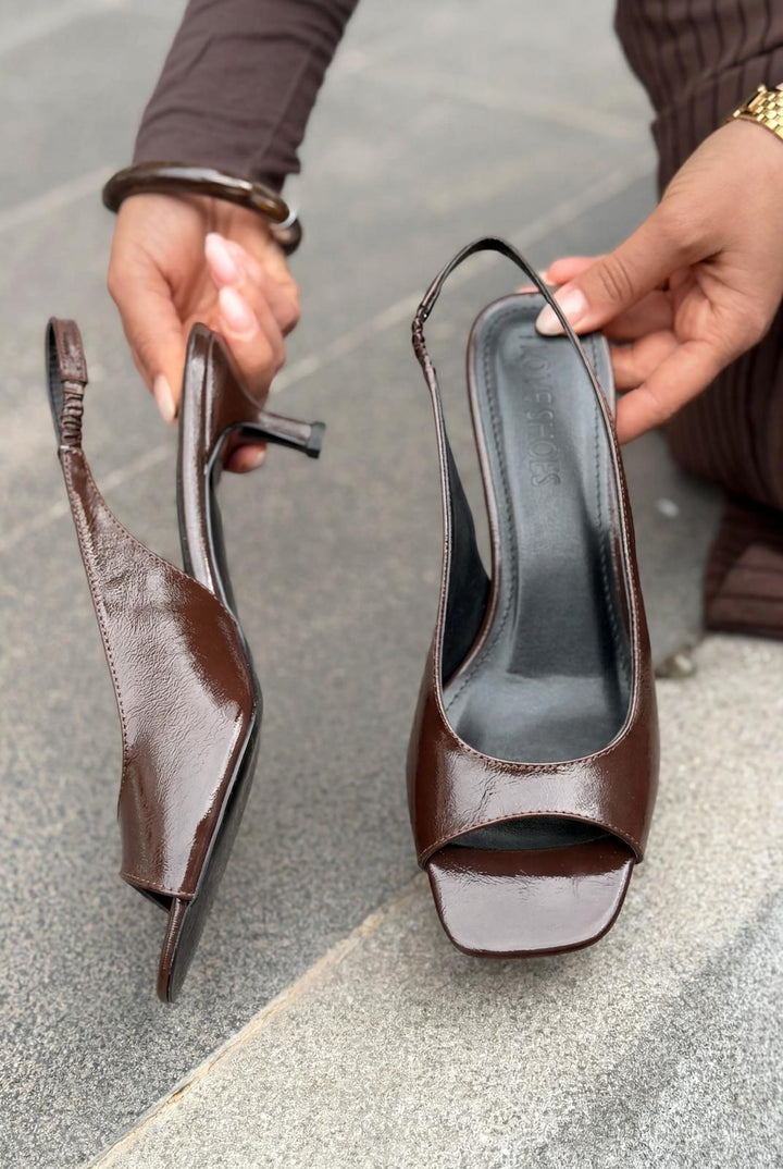 Velavo Acıkahve Kırışık Rugan Kadın Topuklu Sandalet - ILOVESHOES