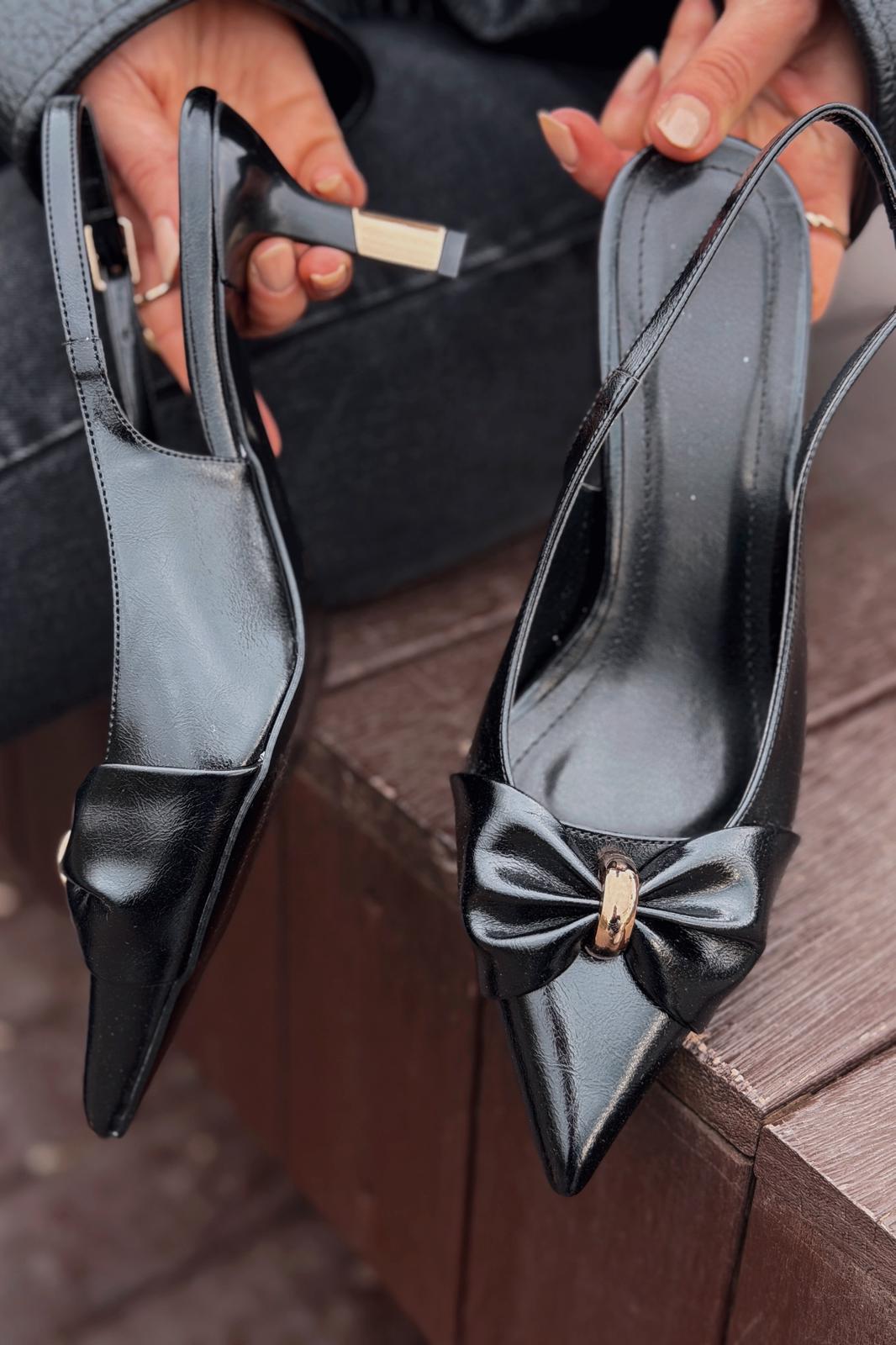 Lorvani Stiletto Siyah Mat Deri Fiyonk Detaylı - ILOVESHOES