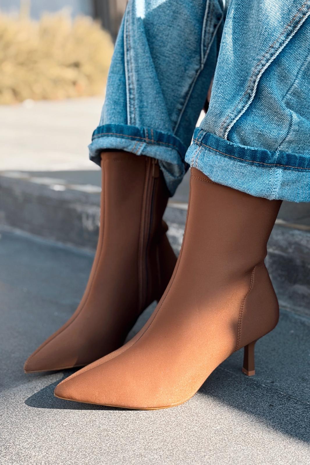 Evelin Kadın Dalgıç İnce Topuklu Bot Taba - ILOVESHOES