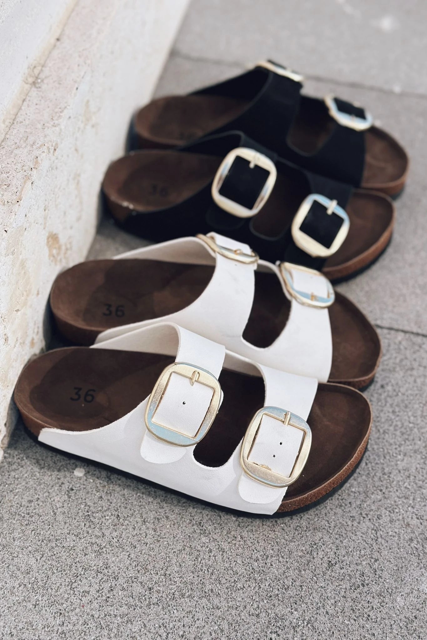 Rinox Nubuk Toka Detaylı Terlik Siyah - ILOVESHOES