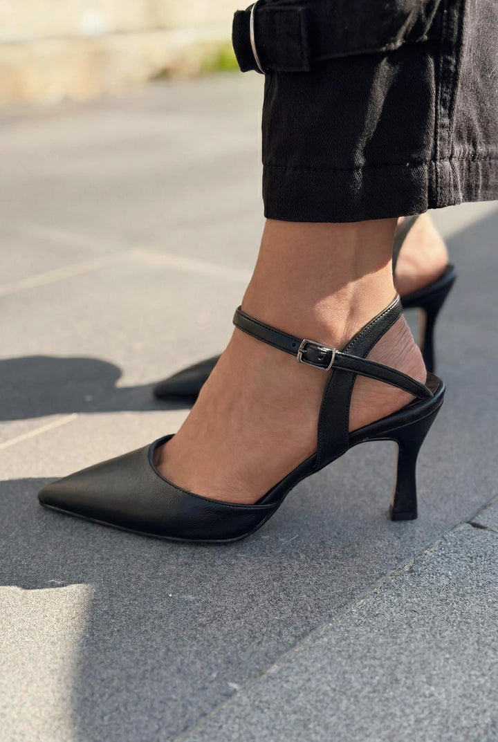 Beloria Stiletto Siyah Mat Deri - ILOVESHOES