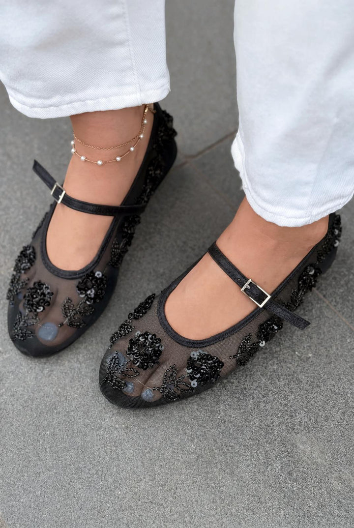 Telora Kadın Babet Siyah Nakışlı - ILOVESHOES