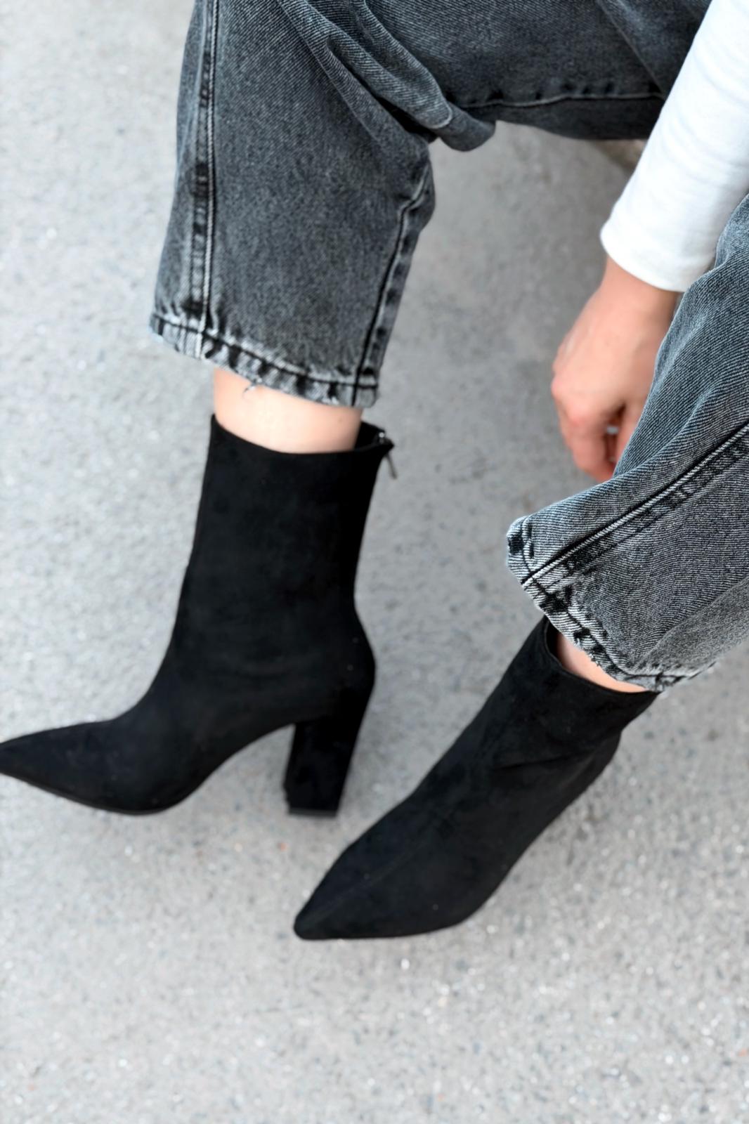 Lior Topuklu Kadın Bot Siyah Süet - ILOVESHOES