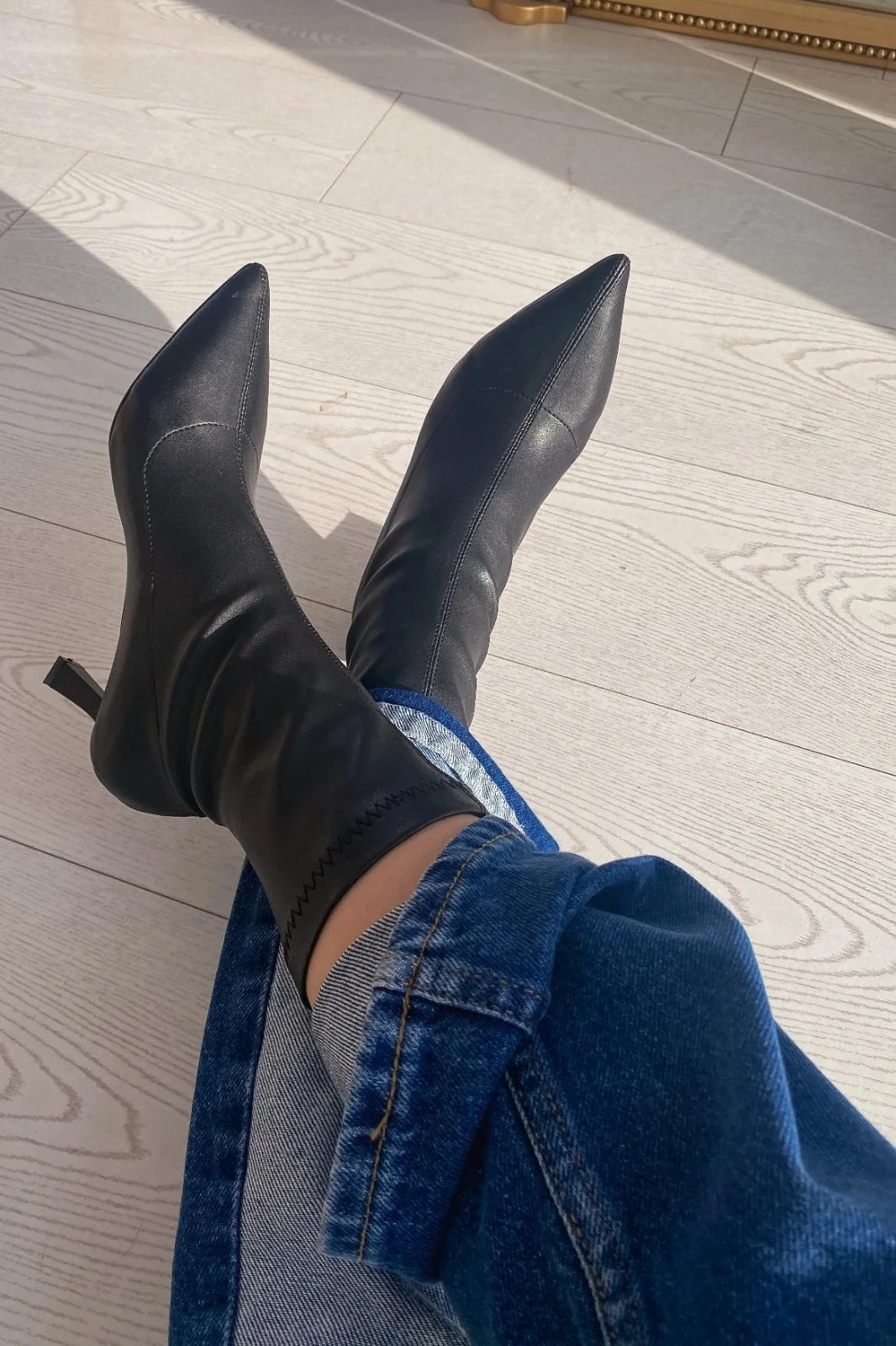 Loravo Kadın Streç Mat Deri Topuklu Bot Siyah - ILOVESHOES